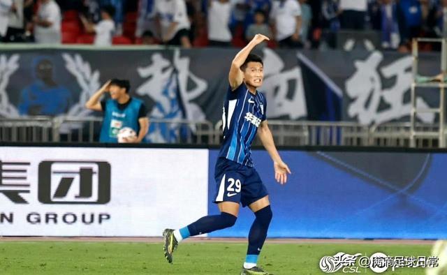 关于武汉三镇发布备战花絮，今晨伤情更新，欧冠任务艰巨，身体对抗强度拉满的信息-九游正版